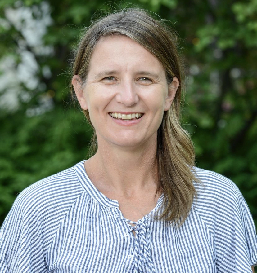 Dr. Sarah Taylor teaches AP Psychology and coaches LFA’s varsity girls tennis team. She went to the University of North Carolina at Chapel Hill for her undergraduate degree and then went on to earn her PhD in Experimental Social Psychology from Ohio University. She grew up in Wilson, North Carolina, which she says “is known for good barbecue.” Before college, she had not been in a traditional classroom since the age of twelve, saying, “I was doing whatever the late 90s version of Zoom was!” The lack of a traditional classroom setting is a product of the  numerous years that she spent playing professional tennis. She recently moved here from Ohio, with her wife, Alexis Venechanos, and her three young daughters. What she loves most about LFA so far is having multiple interactions with students throughout the day: from the classroom, to the dorms, and out on the tennis courts. 