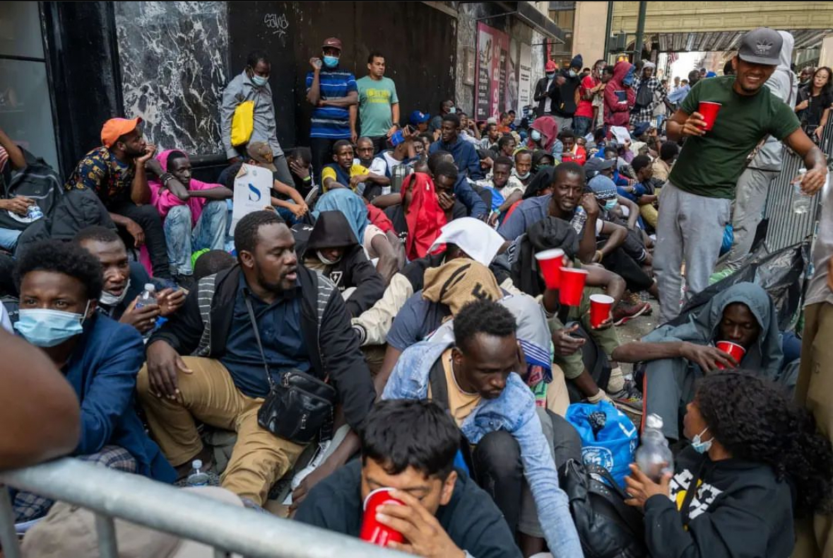 Migrants out on the streets because they don't have places to stay in