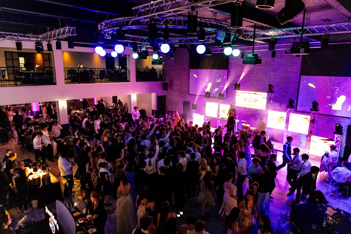 LFA students dance at Prom.