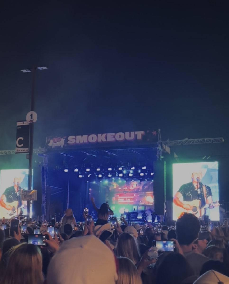 Jon Pardi plays as the closer at Windy City Smokeout.
