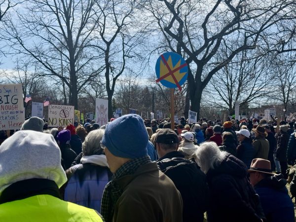 Navigation to Story: ‘No Kings’ Protests Gain Traction Across The US