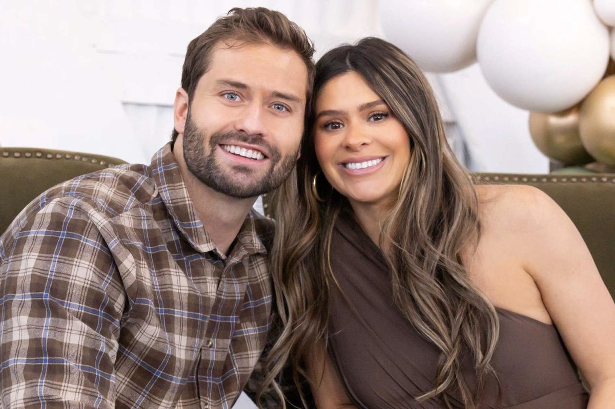 Dakota Mortenson and Taylor Frankie Paul pose for a photo following the birth of their son. (Courtesy of @people on Instagram)